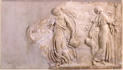 Relief, das tanzende Mänaden darstellt, aus Tunesien von Roman